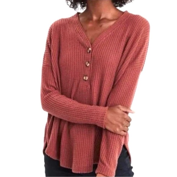 American Eagle Outfitters Tops - American Eagle Outfitters Soft Sexy Plush Waffle Knit Slouchy Henley